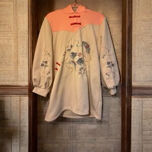 Hanfu Oriental Style Embroidered Tunic with Birds